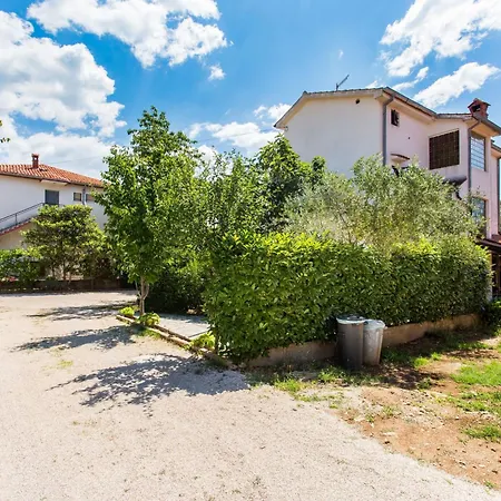 Apartament Svoboda 3 By Interhome *