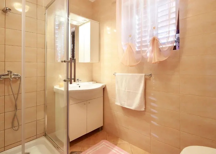 Svoboda 3 By Interhome