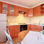 Svoboda 3 By Interhome 실로