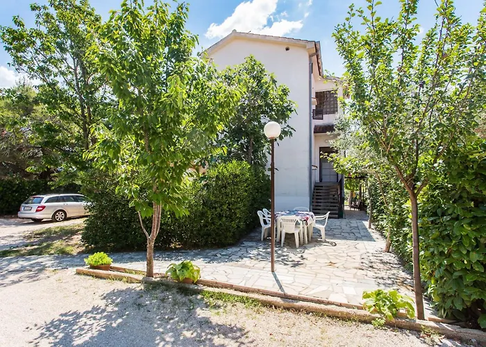 Svoboda 3 By Interhome * Silo (Krk)