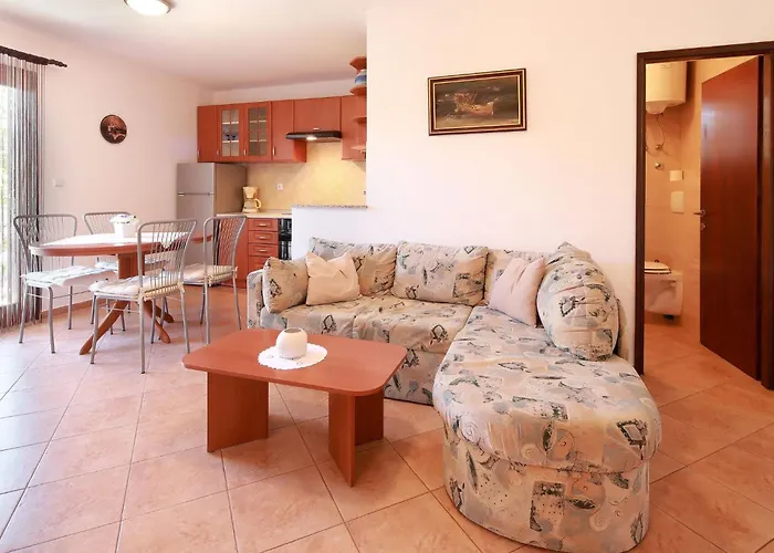 Svoboda 3 By Interhome Silo (Krk)