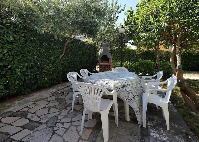 Svoboda 3 By Interhome Apartment